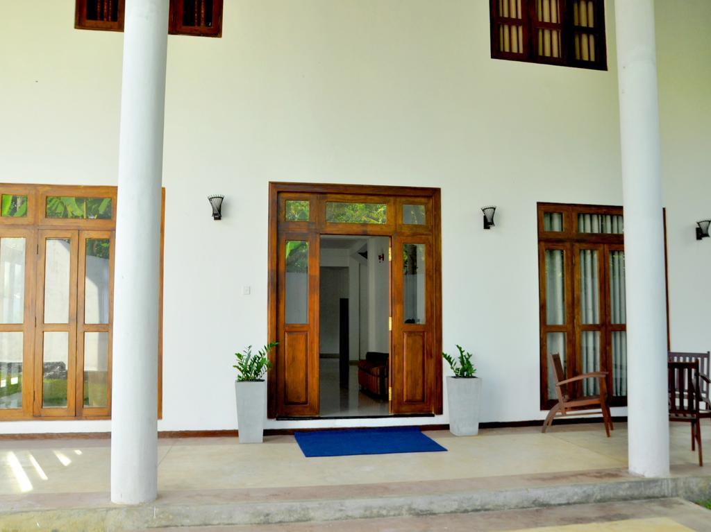 Villa 234 Boossa Екстер'єр фото