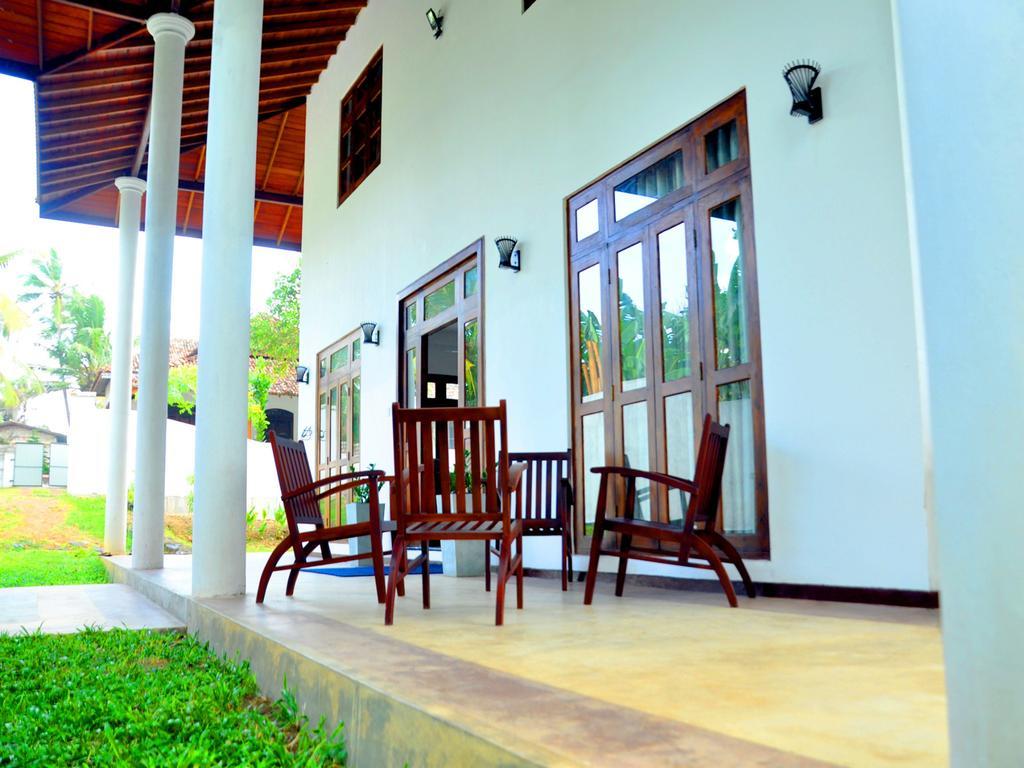 Villa 234 Boossa Екстер'єр фото